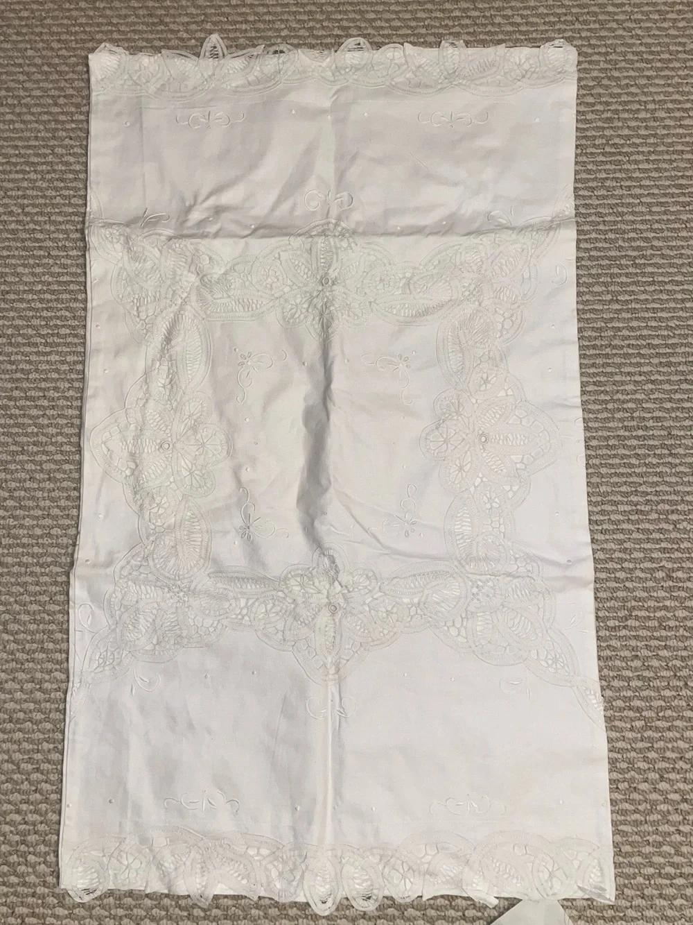 New Paper White King Size Hand Embroidery White Pillow Sham Case set of 2